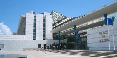 ANSA «Tribunale Pescara, mutuo ingannevole, banca dovrà risarcire»